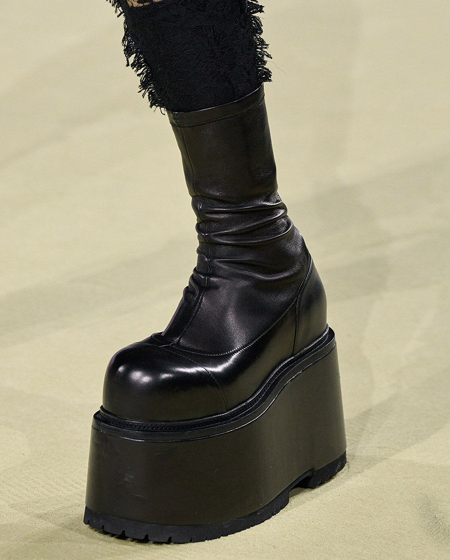 Balmain Shoes and Boots show FW fall 2022