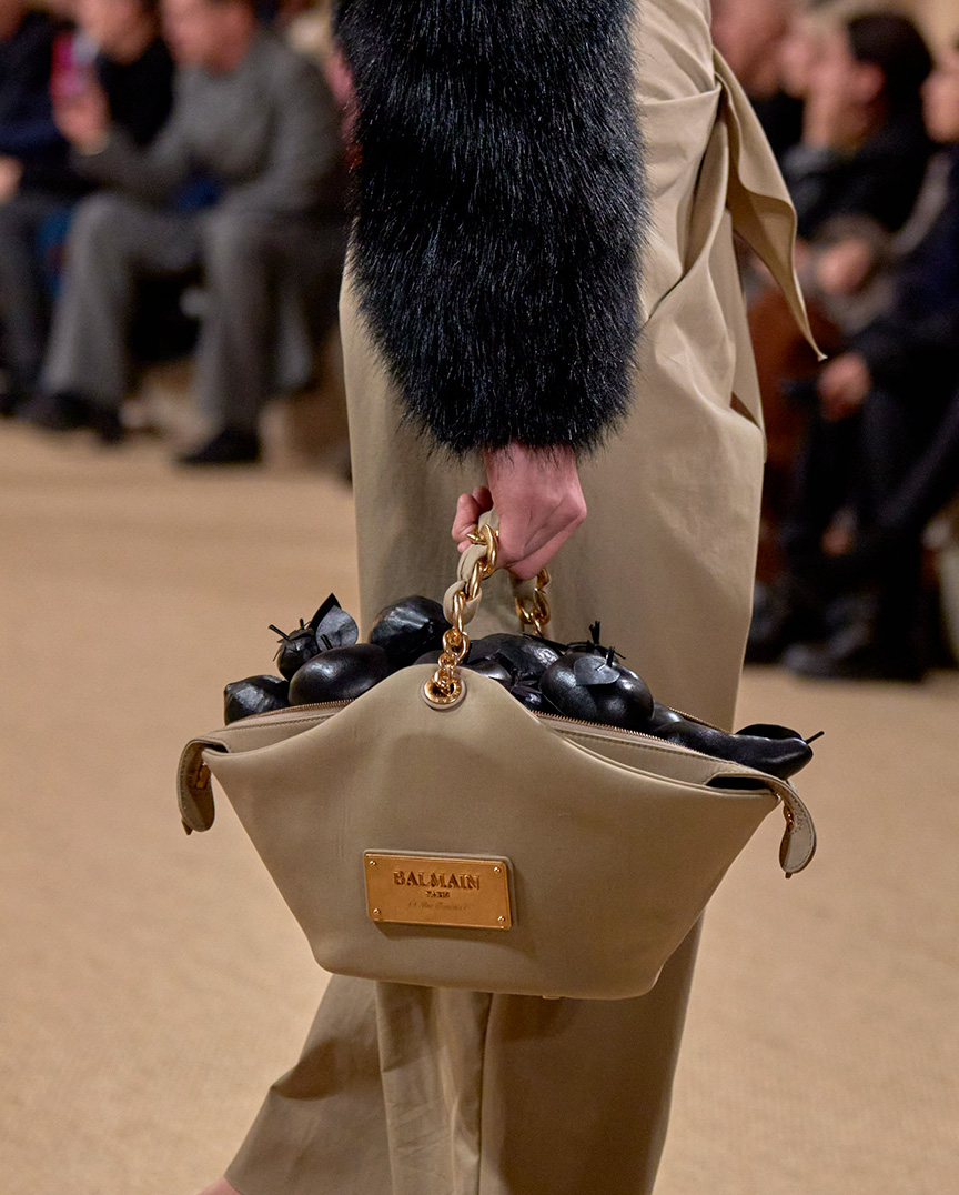 slideshow_womenfw24_panier_2.jpg